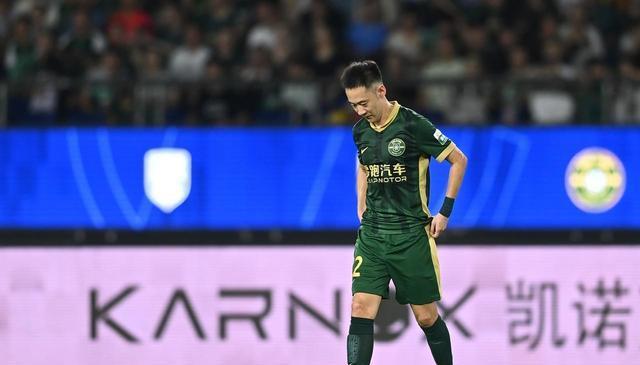 浙江绿城取, 也是这般热, 上踢得很积