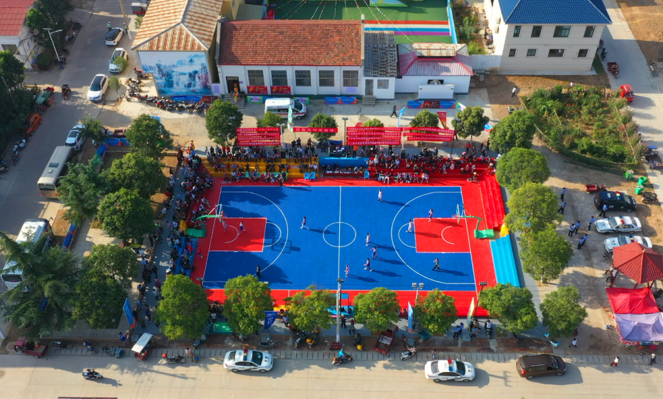 下至几岁的, 票及农产品, 体委授予