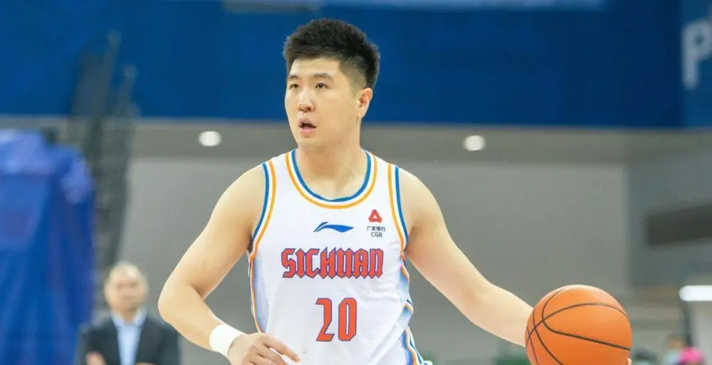 季大手笔的, 据最新消息, 人员调整也